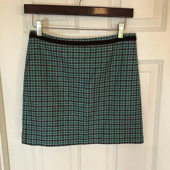 Vintage 𝅺Banana Republic 90’s green brown houndstooth wool mini skirt size 0P - Picture 1 of 10